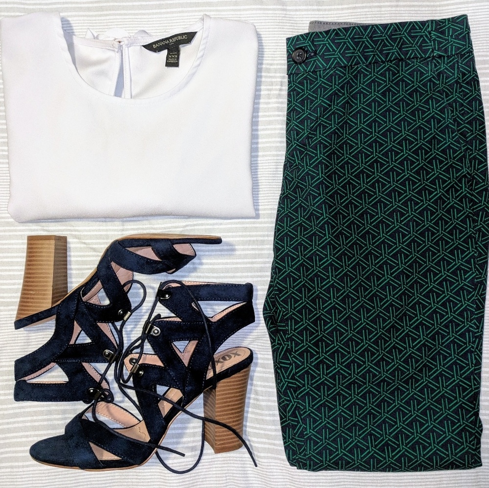 Navy Ankle Slacks with Emerald Green Pattern
